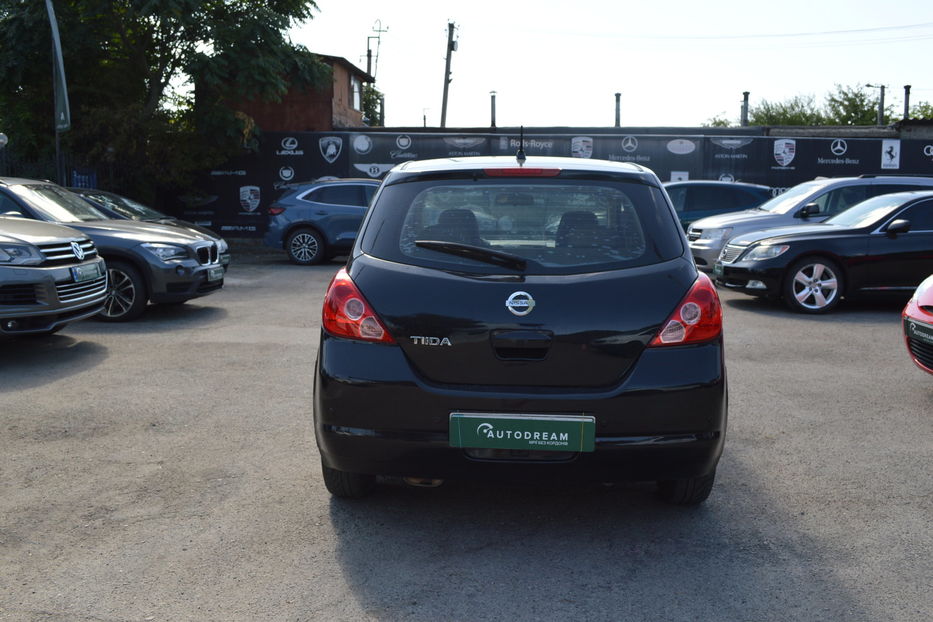 Продам Nissan TIIDA 2007 года в Одессе