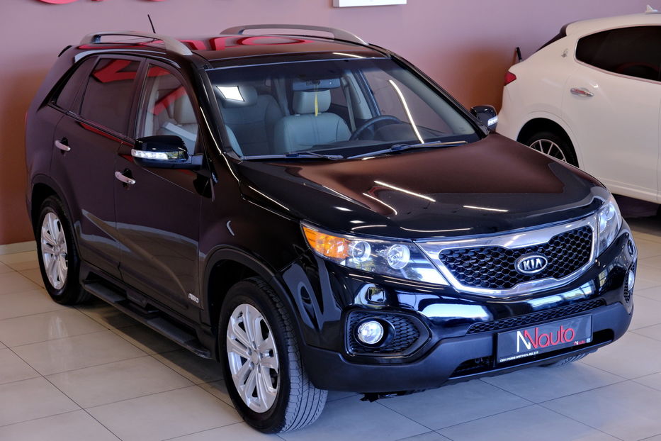 Продам Kia Sorento 2011 года в Одессе
