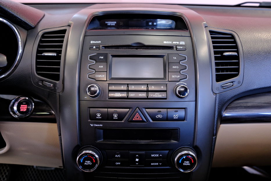 Продам Kia Sorento 2011 года в Одессе