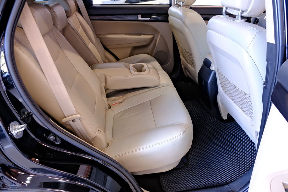 Продам Kia Sorento 2011 года в Одессе