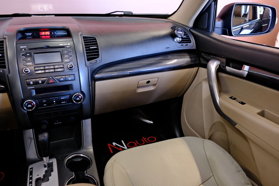 Продам Kia Sorento 2011 года в Одессе