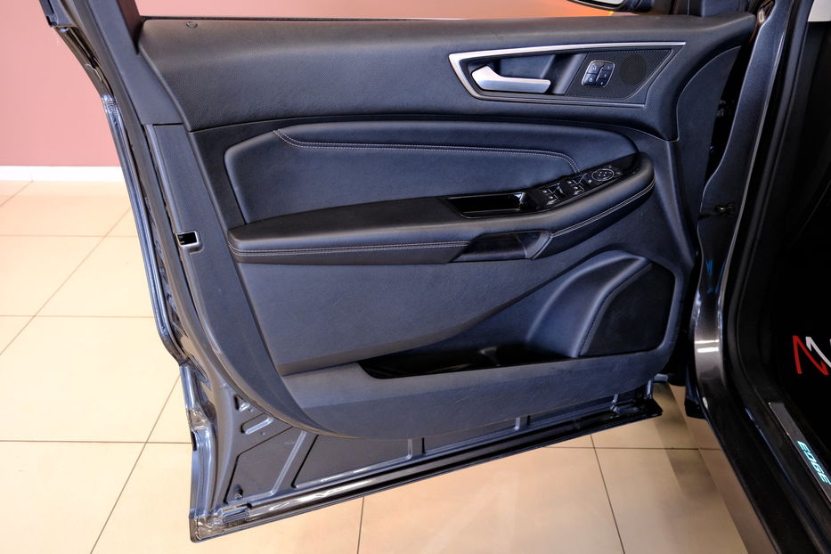 Продам Ford Edge Titanium 2016 года в Одессе