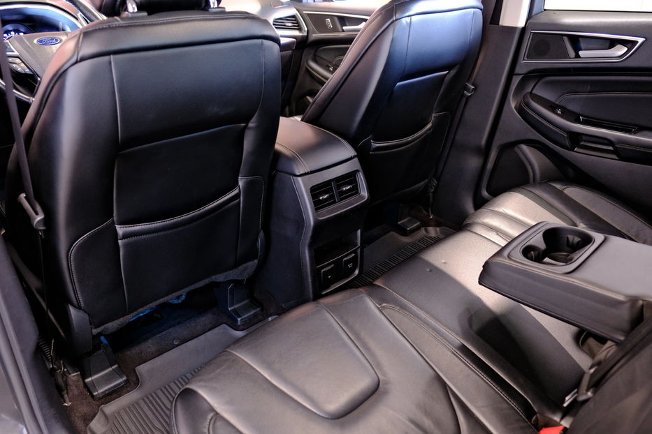 Продам Ford Edge Titanium 2016 года в Одессе