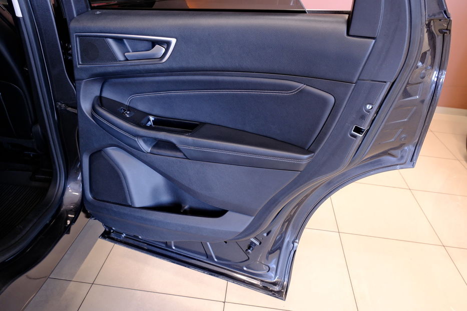 Продам Ford Edge Titanium 2016 года в Одессе