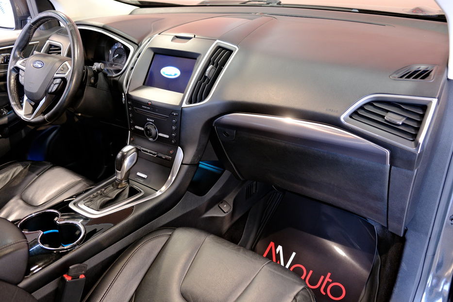 Продам Ford Edge Titanium 2016 года в Одессе