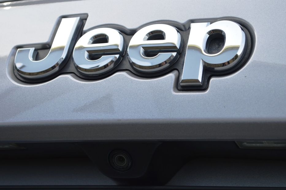 Продам Jeep Grand Cherokee 2014 года в Одессе