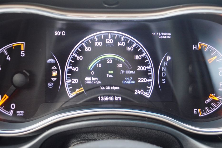 Продам Jeep Grand Cherokee 2014 года в Одессе