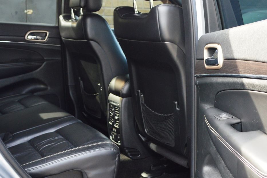 Продам Jeep Grand Cherokee 2014 года в Одессе