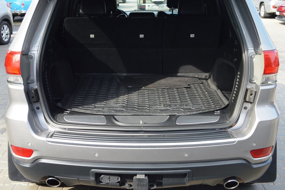 Продам Jeep Grand Cherokee 2014 года в Одессе