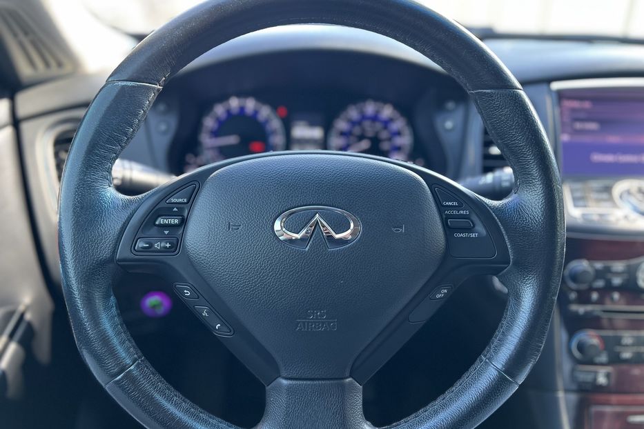 Продам Infiniti QX50 (COMIS) 2017 года в г. Умань, Черкасская область