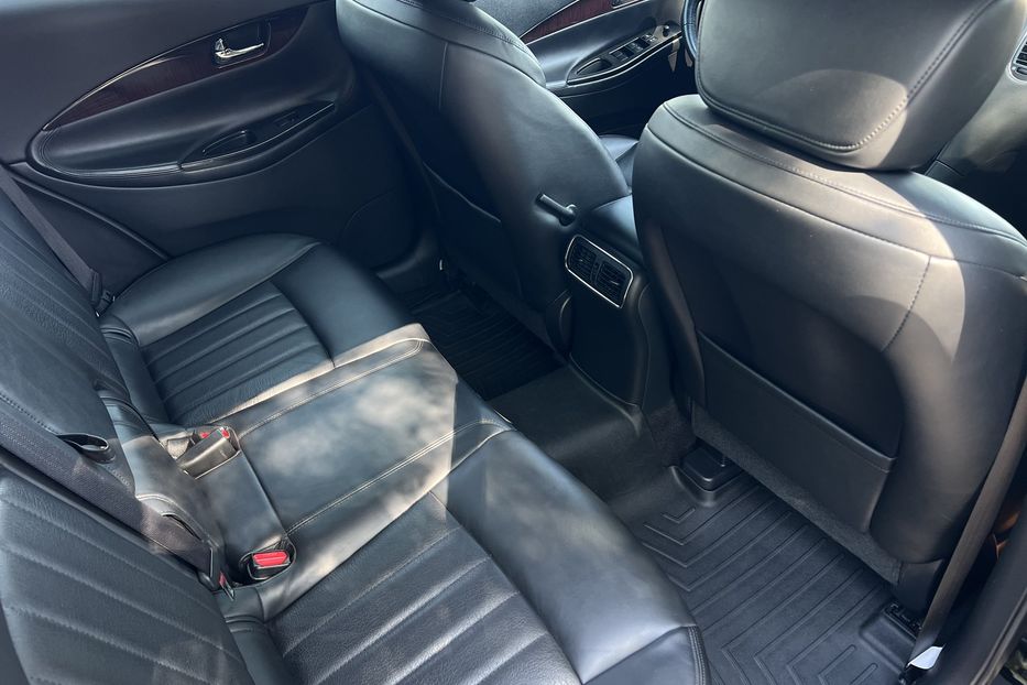 Продам Infiniti QX50 (COMIS) 2017 года в г. Умань, Черкасская область