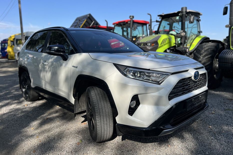 Продам Toyota Rav 4 (COMIS) 2019 года в г. Умань, Черкасская область