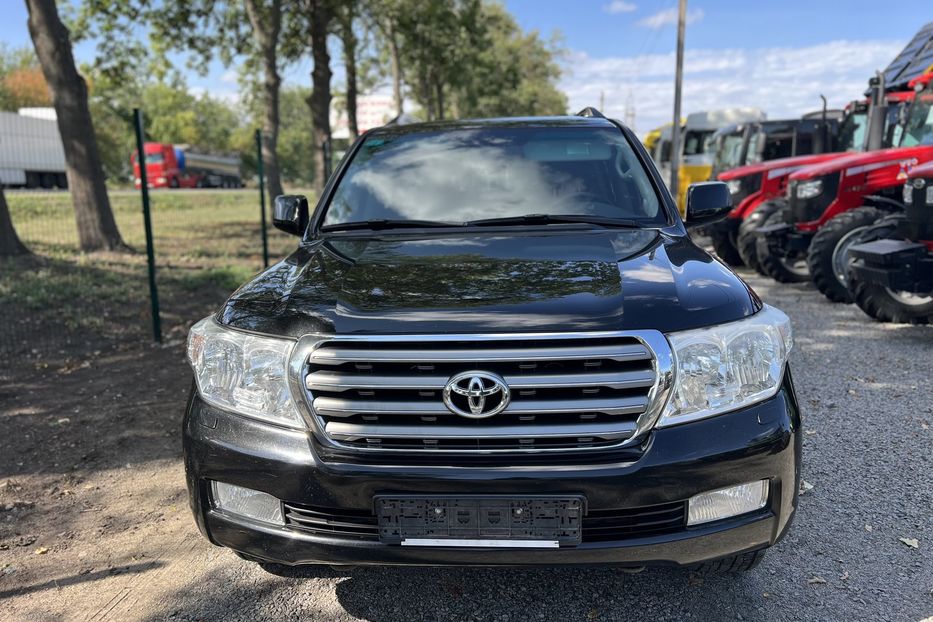 Продам Toyota Land Cruiser 200 (COMIS) 2011 года в г. Умань, Черкасская область