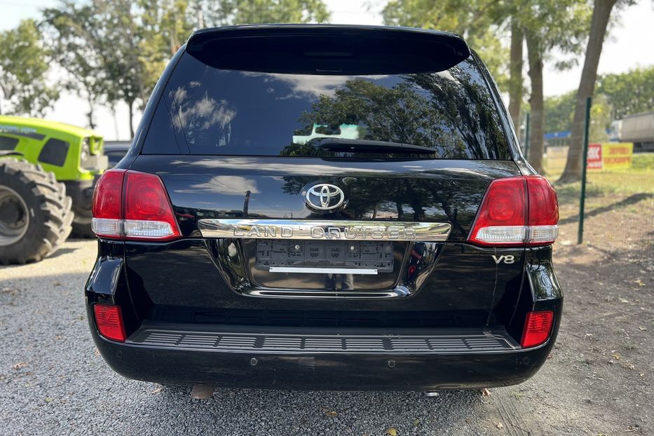 Продам Toyota Land Cruiser 200 (COMIS) 2011 года в г. Умань, Черкасская область