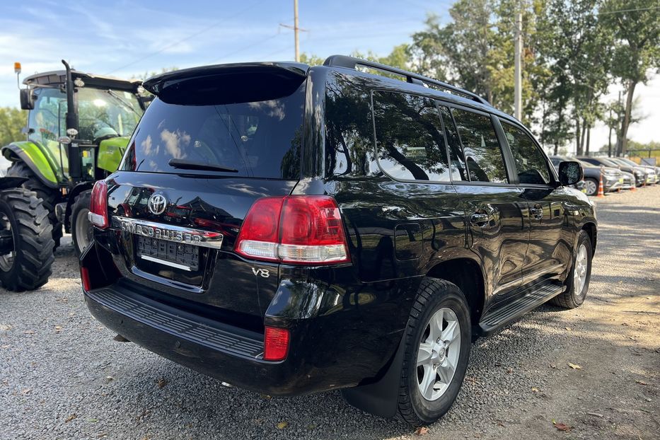 Продам Toyota Land Cruiser 200 (COMIS) 2011 года в г. Умань, Черкасская область