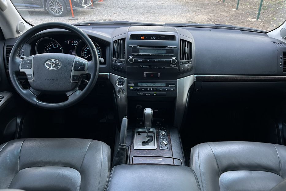 Продам Toyota Land Cruiser 200 (COMIS) 2011 года в г. Умань, Черкасская область