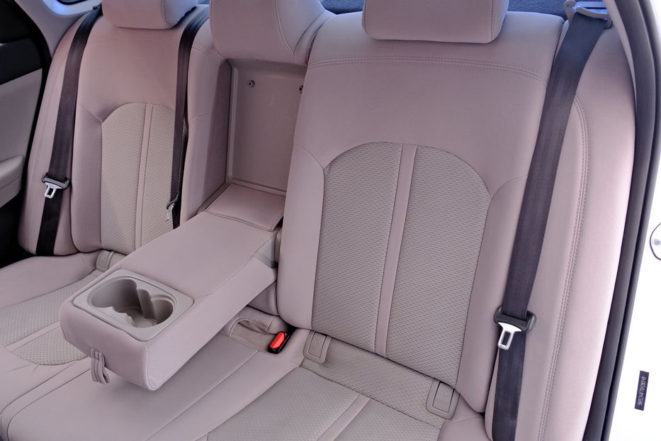 Продам Hyundai Sonata 2015 года в Одессе
