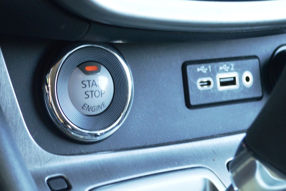 Продам Nissan Murano SV 2019 года в Одессе