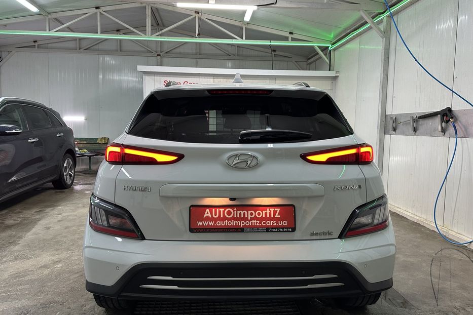 Продам Hyundai Kona 64кВтСліпізониПдгрівсиднькерма 2022 года в Львове