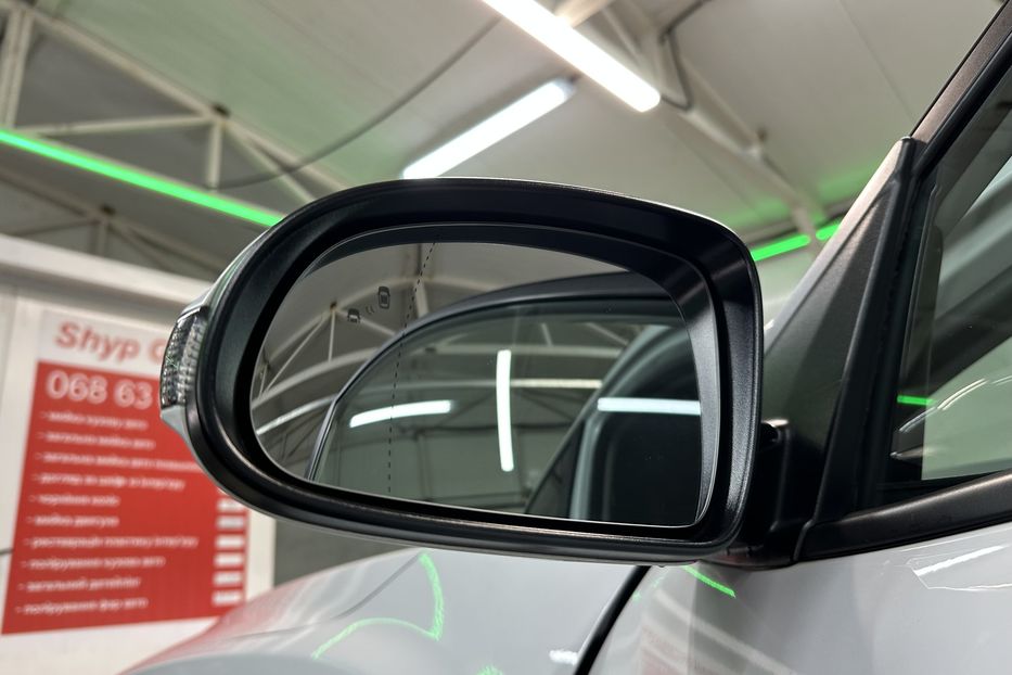 Продам Hyundai Kona 64кВтСліпізониПдгрівсиднькерма 2022 года в Львове