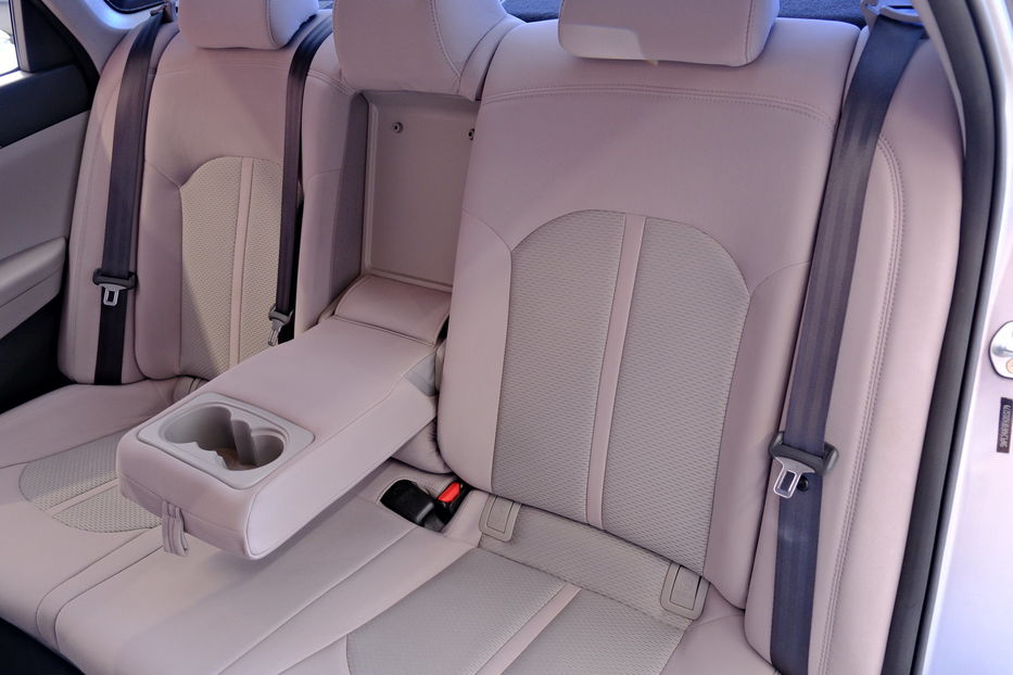 Продам Hyundai Sonata 2015 года в Одессе