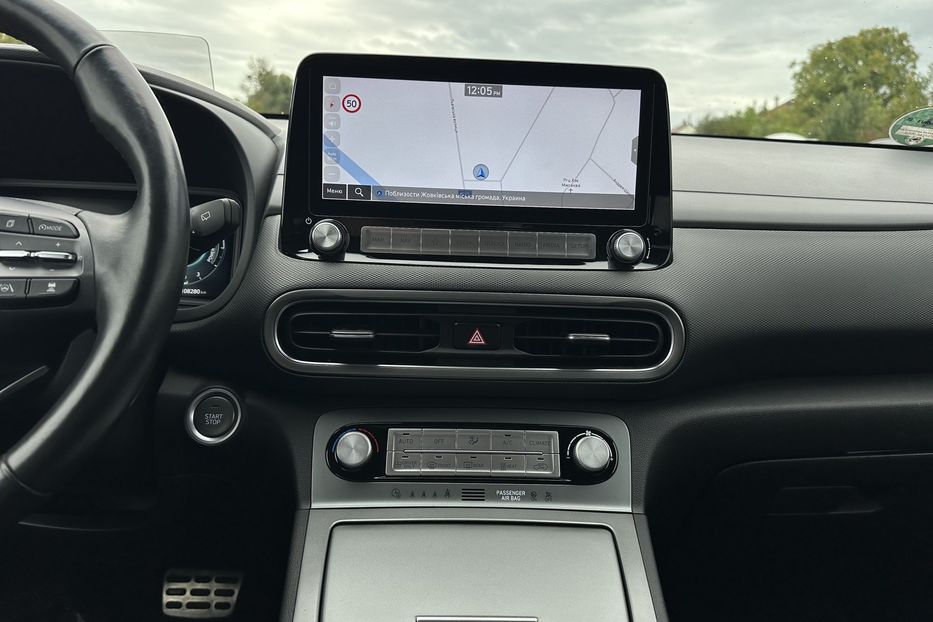 Продам Hyundai Kona 64кВтСліпізониПдгрівсиднькерма 2022 года в Львове