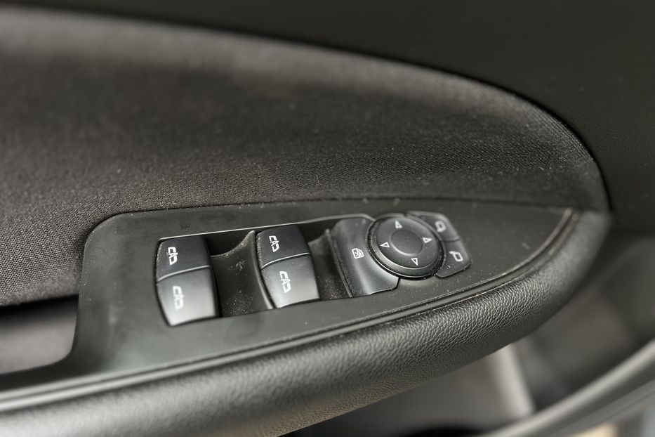 Продам Opel Insignia (COMIS) 2019 года в г. Умань, Черкасская область