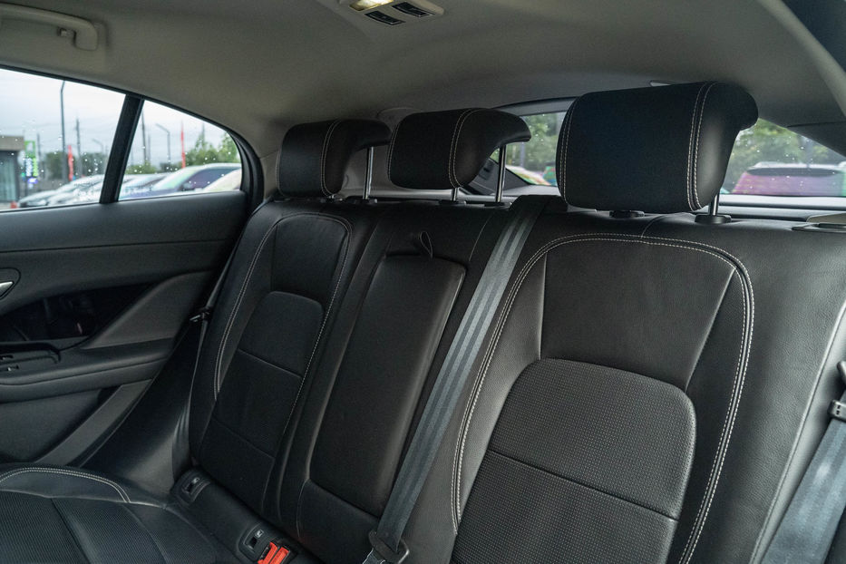 Продам Jaguar E-Pace SE 2019 года в Черновцах