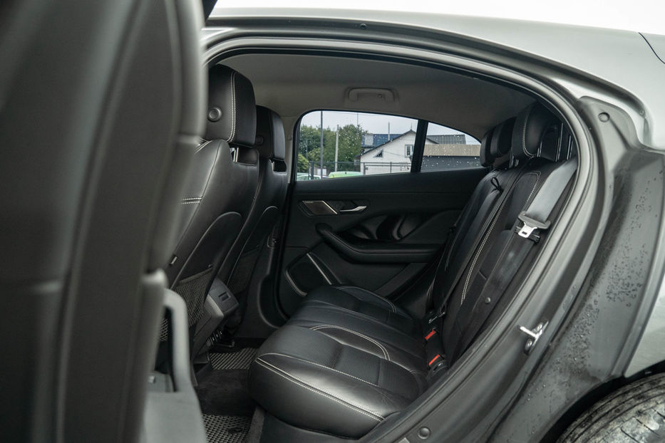 Продам Jaguar E-Pace SE 2019 года в Черновцах