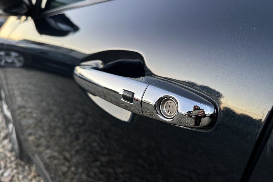 Продам Kia Niro 64 кВт Макс. комплектація  2022 года в Львове