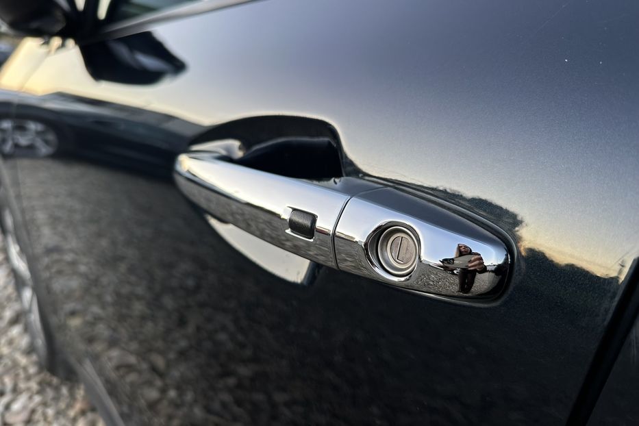 Продам Kia Niro 64 кВт Макс. комплектація  2022 года в Львове