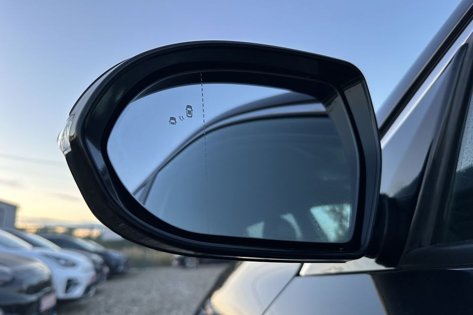 Продам Kia Niro 64 кВт Макс. комплектація  2022 года в Львове