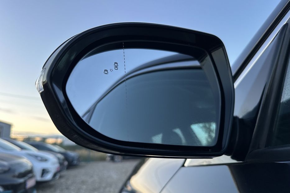Продам Kia Niro 64 кВт Макс. комплектація  2022 года в Львове