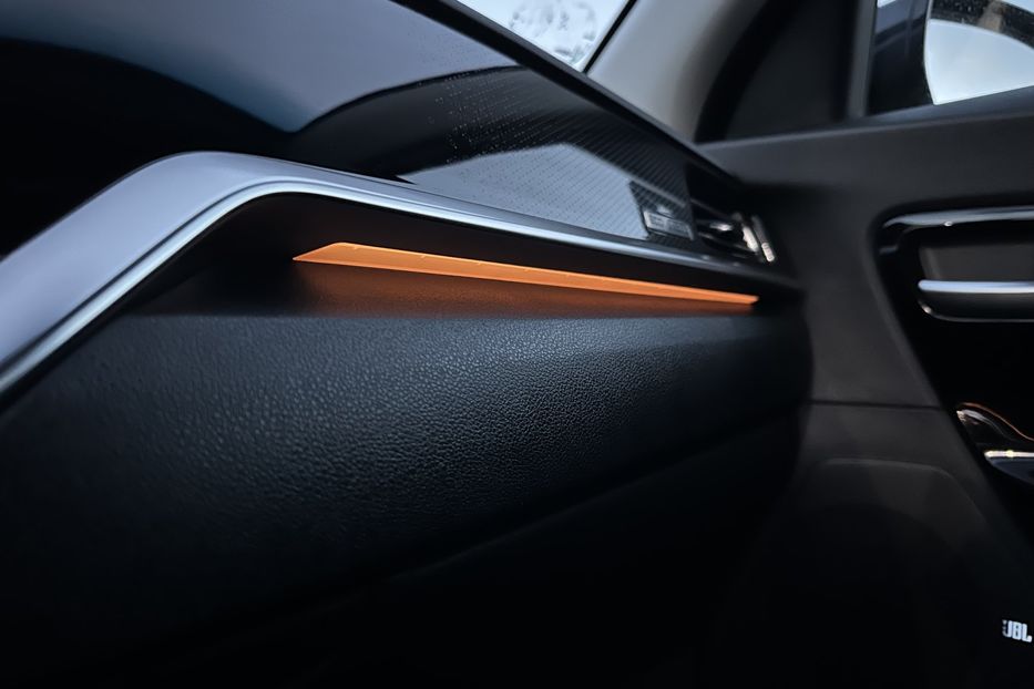 Продам Kia Niro 64 кВт Макс. комплектація  2022 года в Львове