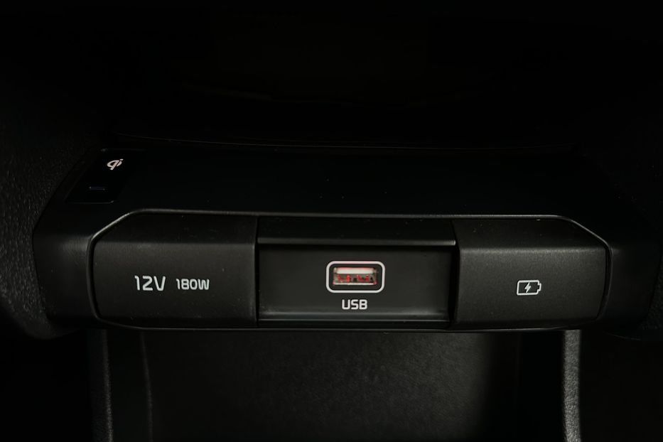 Продам Kia Niro 64 кВт Макс. комплектація  2022 года в Львове