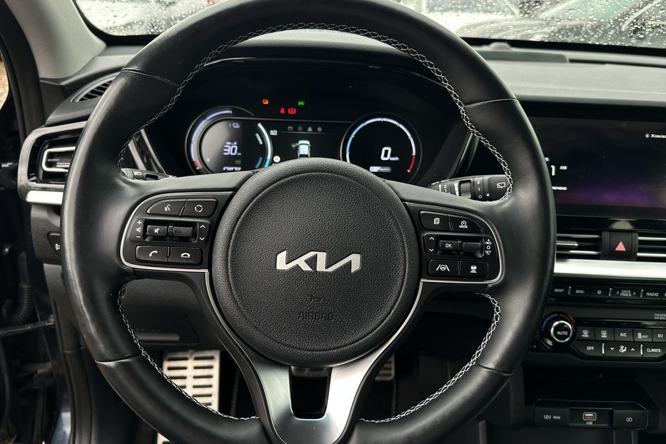 Продам Kia Niro 64 кВт Макс. комплектація  2022 года в Львове