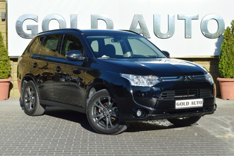 Продам Mitsubishi Outlander 2013 года в Одессе
