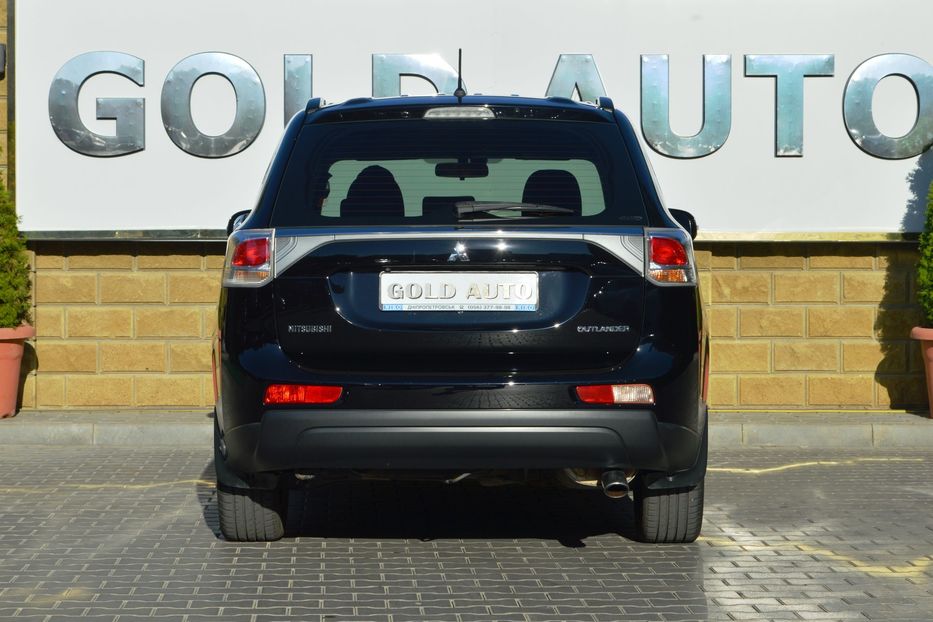 Продам Mitsubishi Outlander 2013 года в Одессе