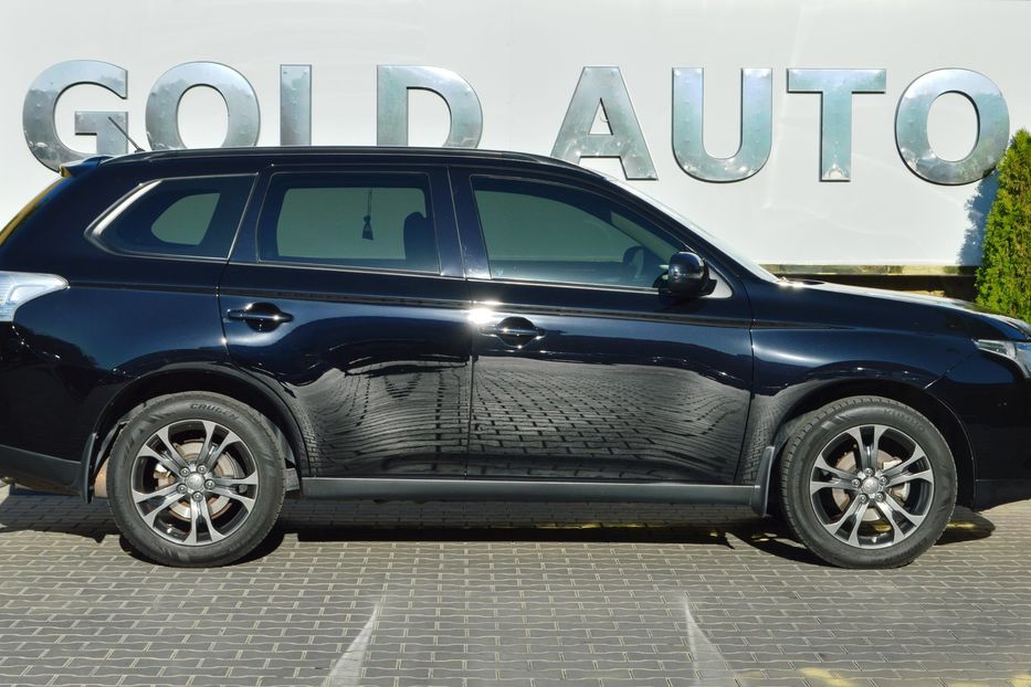 Продам Mitsubishi Outlander 2013 года в Одессе