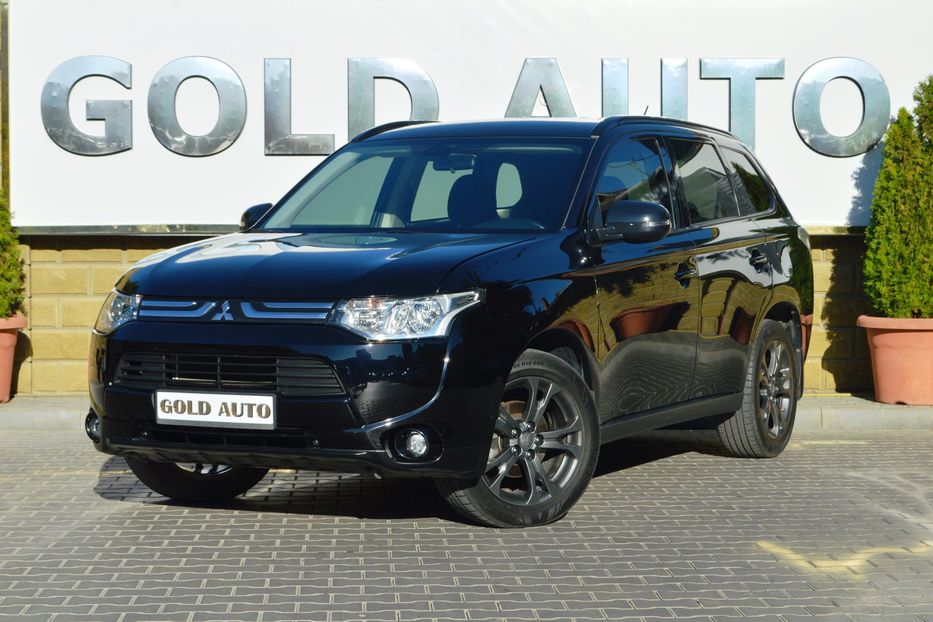 Продам Mitsubishi Outlander 2013 года в Одессе
