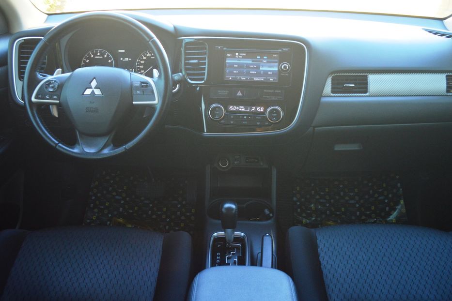 Продам Mitsubishi Outlander 2013 года в Одессе