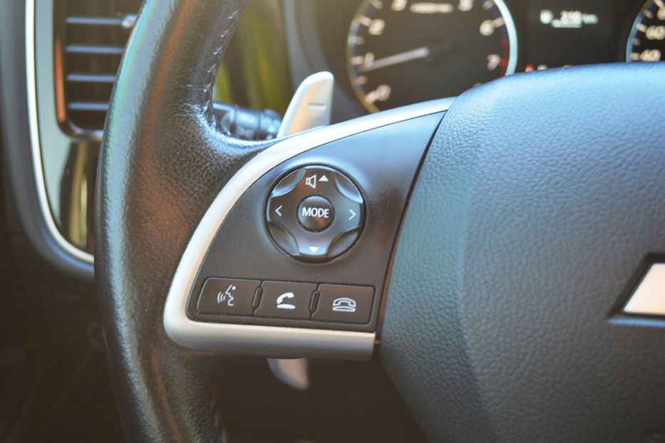 Продам Mitsubishi Outlander 2013 года в Одессе