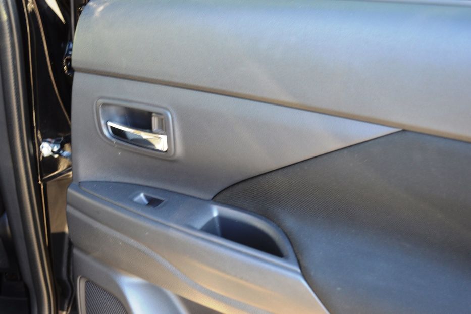 Продам Mitsubishi Outlander 2013 года в Одессе
