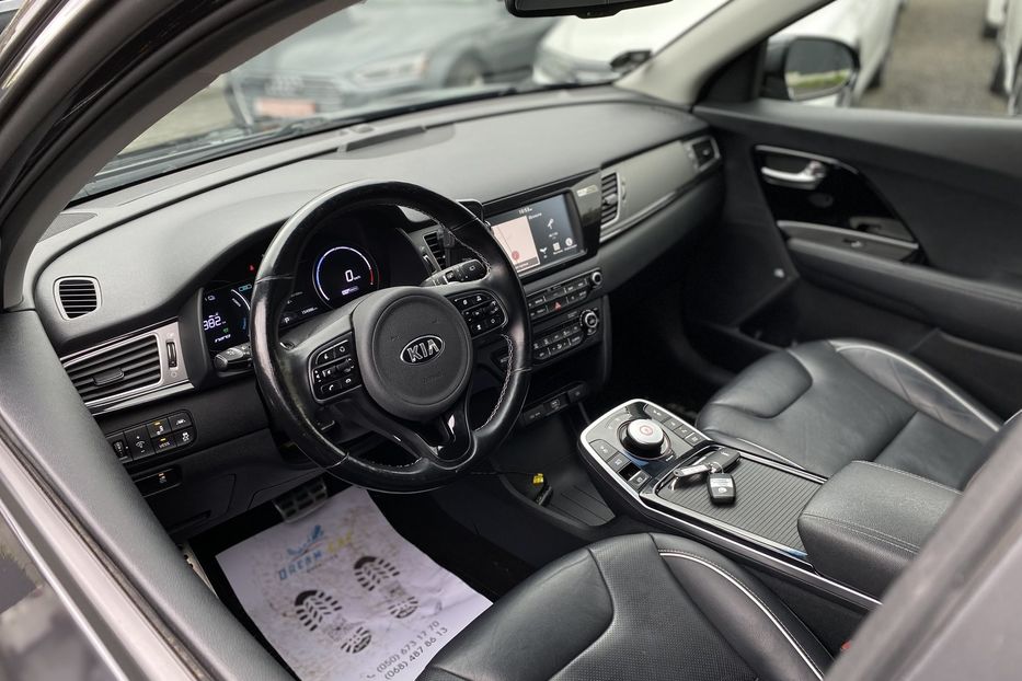 Продам Kia Niro 2018 года в Луцке