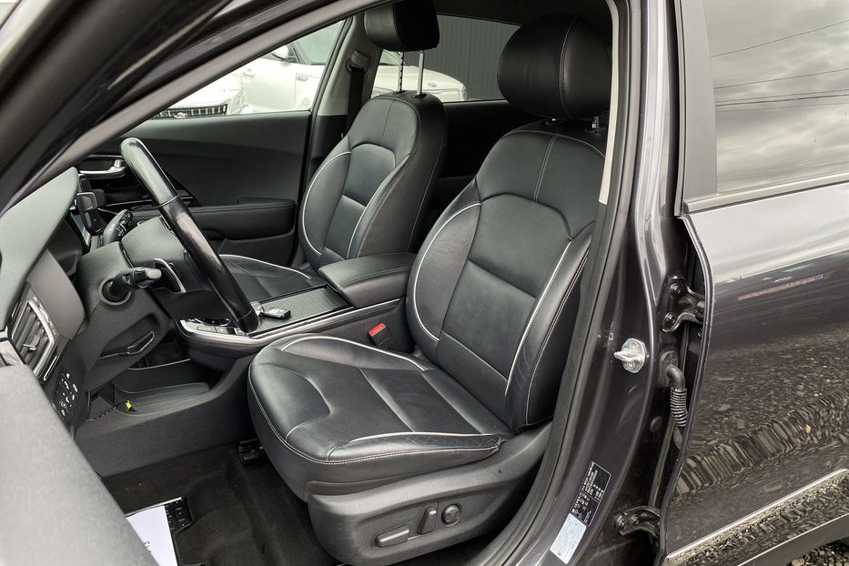 Продам Kia Niro 2018 года в Луцке