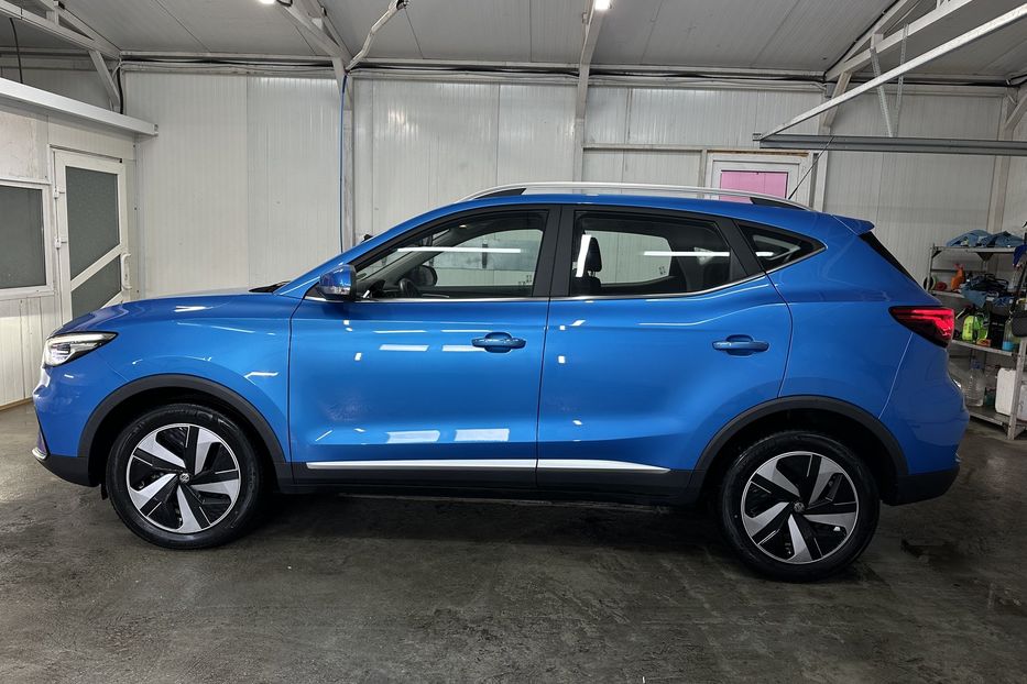 Продам MG 3 ZS EV 72 kWh 130 кВт 2022 года в Львове