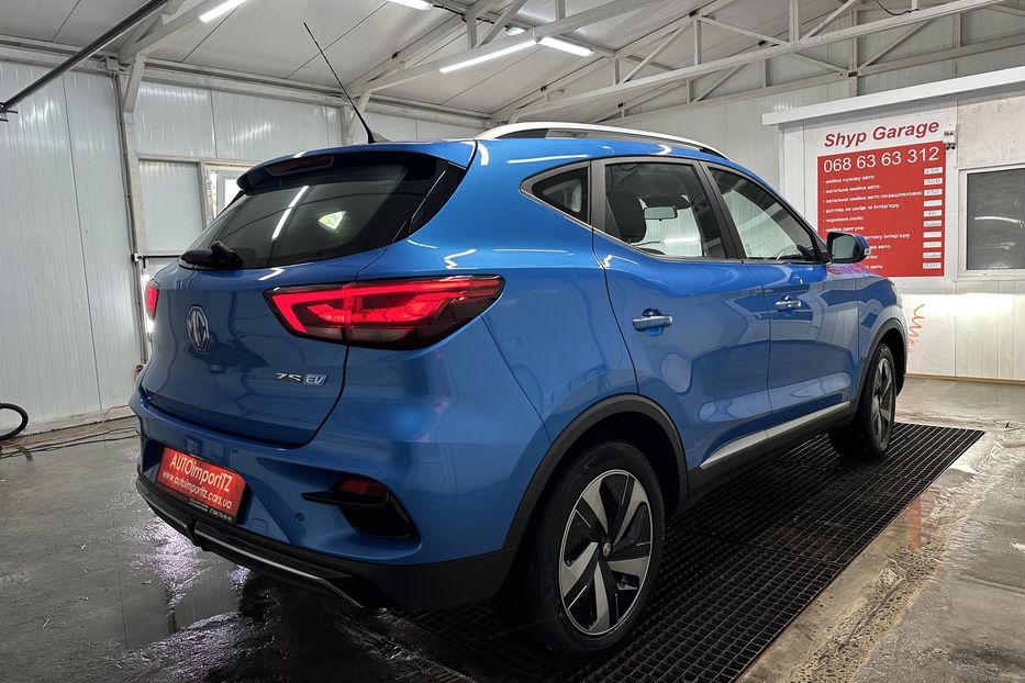 Продам MG 3 ZS EV 72 kWh 130 кВт 2022 года в Львове