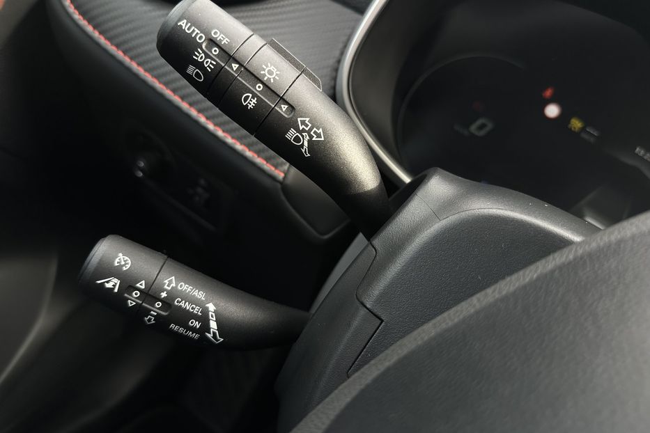 Продам MG 3 ZS EV 72 kWh 130 кВт 2022 года в Львове