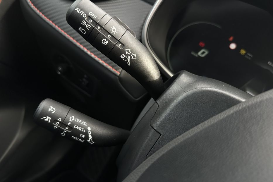 Продам MG 3 ZS EV 72 kWh 130 кВт 2022 года в Львове
