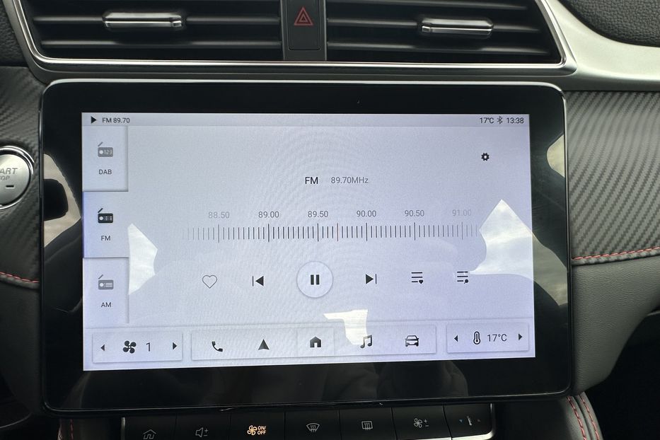 Продам MG 3 ZS EV 72 kWh 130 кВт 2022 года в Львове
